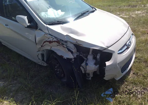 2016 Hyundai Accent Se z USA, uszkodzony, nr VIN KMHCT4AE9GU028237